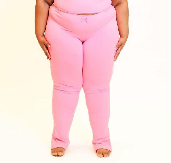 LOVE ON MY BODY FLARED LEGGINGS